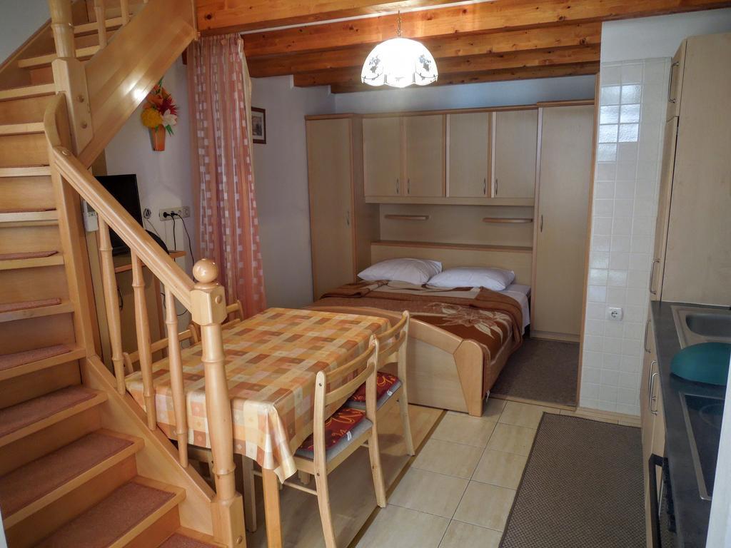 Apartments Dobranic Crikvenica Eksteriør billede