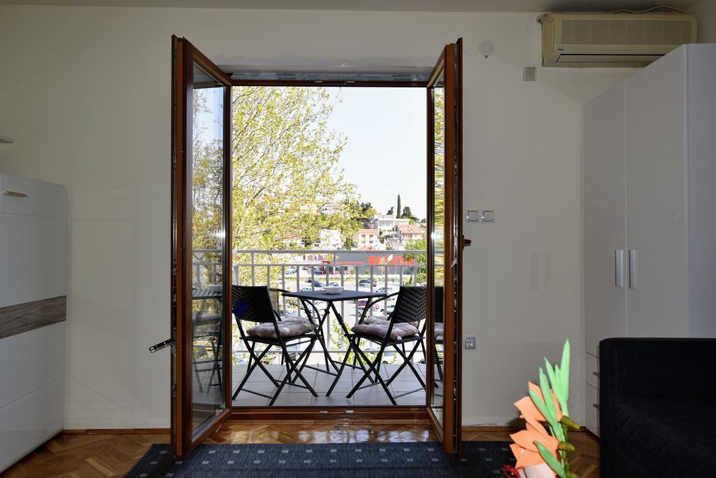 Apartments Dobranic Crikvenica Eksteriør billede
