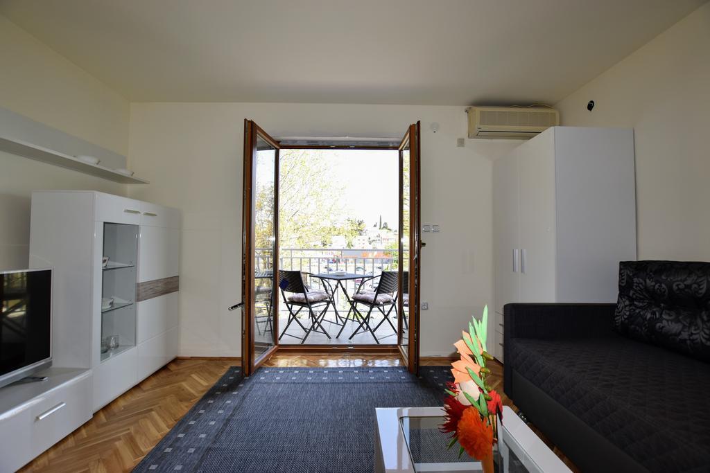 Apartments Dobranic Crikvenica Eksteriør billede